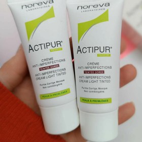 تصویر کرم ضد جوش نوروا سری Actipur مدل Light Tinted حجم 30 میلی لیتر 