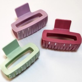 تصویر کلیپس مو ساده رنگی 