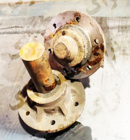 تصویر توپی چرخ عقب نیسان (تکی) Nissan Back Wheel Hub