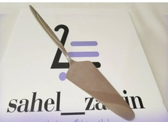 تصویر کفگیر سرو کیک استیل براق ضدزنگ 