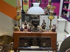 تصویر رادیو لامپی اف ام دار فیلیپس 