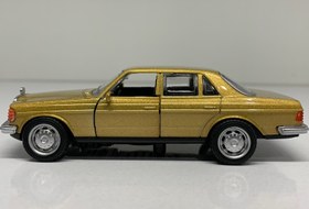 تصویر بنز دانشجویی w123 Benz w123