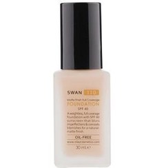 تصویر کرم پودر مات کننده این لی مدل Sandstone شماره ۱۳۰ SPF40 حجم ۳۰ میلی لیتر 