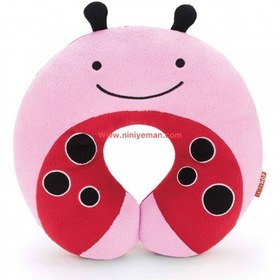 تصویر بالش دور گردنی کودک 