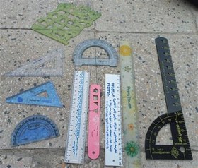 تصویر خط کش نقاله گونیا و 