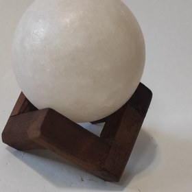 تصویر سنگ نمک قطر 8 مدل گوی با پایه c16 salt ball r 8 standc16