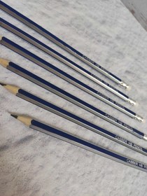 تصویر مداد سیاه کاسپیر Pencil