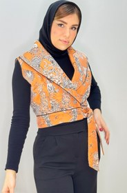 تصویر جلیقه ترک تک رنگ یقه آبشاری 