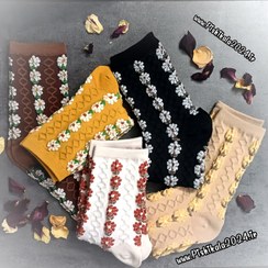 تصویر جوراب ساق‌دار گل برجسته 