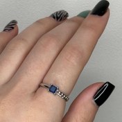 تصویر انگشتر جواهری نگین سرمه ای 