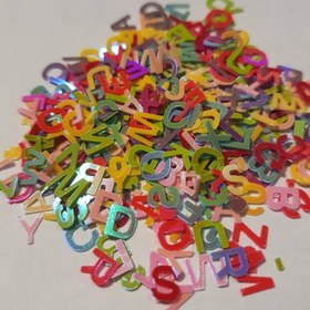 تصویر اکلیل حروف لاتین 