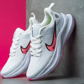 تصویر کتونی رانینگ زنانه 