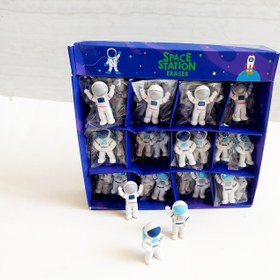 تصویر پاکن فضانورد 