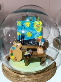 تصویر گوی دکوری مدل بوم نقاشی 