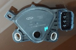تصویر سنسور موقعیت دنده گیربکس CVT چری 