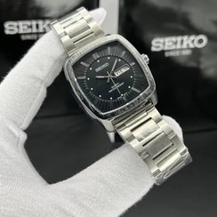 تصویر ساعت مچی مردانه سیکو فلزی نقره ای چهارگوش دو تقویم مشکی 