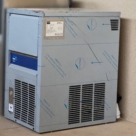 تصویر یخ‌ساز 20 کیلویی مک MEC 