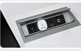 تصویر آداپتور برق هوشمند ADP01 برند Goaltage انگلستان 