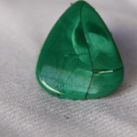 تصویر سنگ مالاکیت سبز 2 گرم 