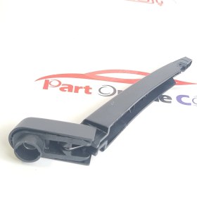 تصویر بازوی برف پاک کن عقب پژو 2008 Peugeot 2008 rear wiper arm