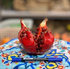 تصویر انار شب یلدا / انارتزیینی / انار قاچ زده / انار خمیرچینی / ماکت انار چارقاچ / انار دکوری / انار۴ قاچ / انار یلدا چهار قاچ 