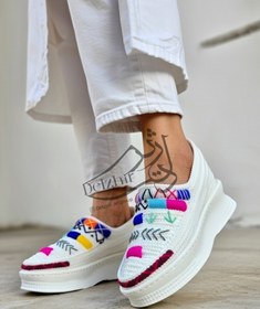 تصویر گیوه زنانه لژدار 