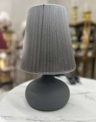 تصویر آباژور رومیزی تمام فلز مدل اشکی کوچک با شید نخی 