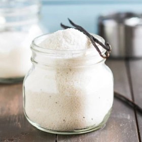 تصویر وانیل اعلا ۱ کیلوگرمی 