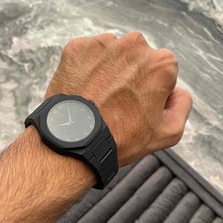 تصویر ساعت مچی مردانه الگانس با بند پلاستیکی طراحی مینیمال - اعداد نقره ای کیفیت A 