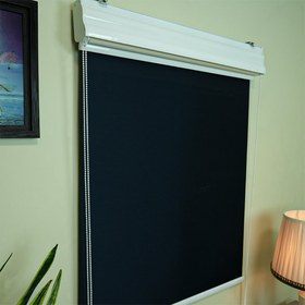 تصویر پرده شید مشکی بلک اوت 