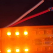 تصویر چراغ چشمک زن پلیسی مدل 202 نارنجی ۱۲ ولت 