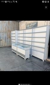 تصویر پیشخوان و ویترین 