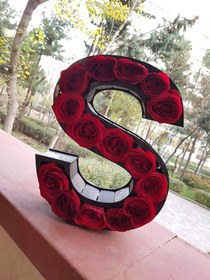 تصویر باکس گل حروف کد L2 Letter A Rose Box Code L2