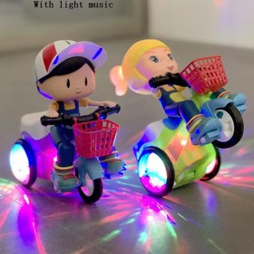 تصویر دختر سه چرخه سوار 