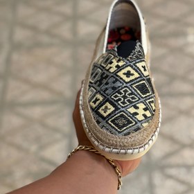 تصویر گیوه امیری مشکی ( ۱۷۳۸ ) 