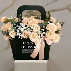 تصویر فلاوربگ مشک با رز مینیاتوری کرم رنگ (ک۴۰۰۳) 