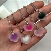 تصویر گردنبند دخترانه قلب یخی رنگبندی متنوع 