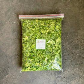 تصویر برگ کرفس خرد شده 