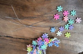 تصویر سوزن نخ کن طرح گل 