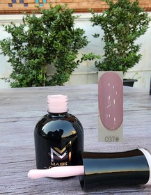 تصویر لاک ژل مجیک شماره ۳۷ 