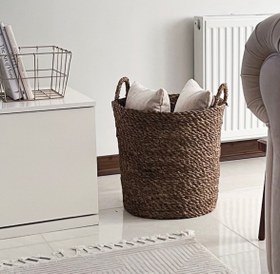 تصویر سبد حصیری شکلاتی 