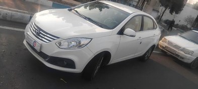 تصویر جک J4 مدل 1402 ا اتوماتیک اتوماتیک