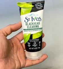 تصویر اسکراب چای سبز مارک سنتیوز (ST.Ives) 