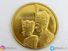 تصویر سکه یادبود شاه و فرح برنجی 