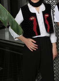 تصویر وست دست دوز ماسی 