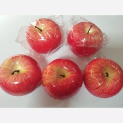 تصویر سیب قرمز مصنوعی بزرگ با کیفیت 