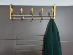 تصویر آویز پشت دری 