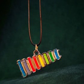 تصویر آویز بلز 