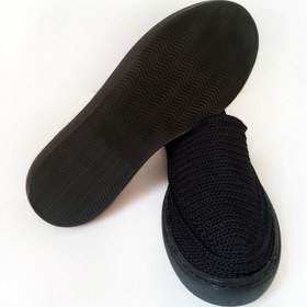 تصویر گیوه مشکی ساده 