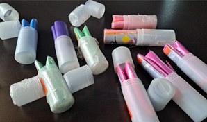 تصویر کش پیلاتس ورزش تیر و کمان رنگی 